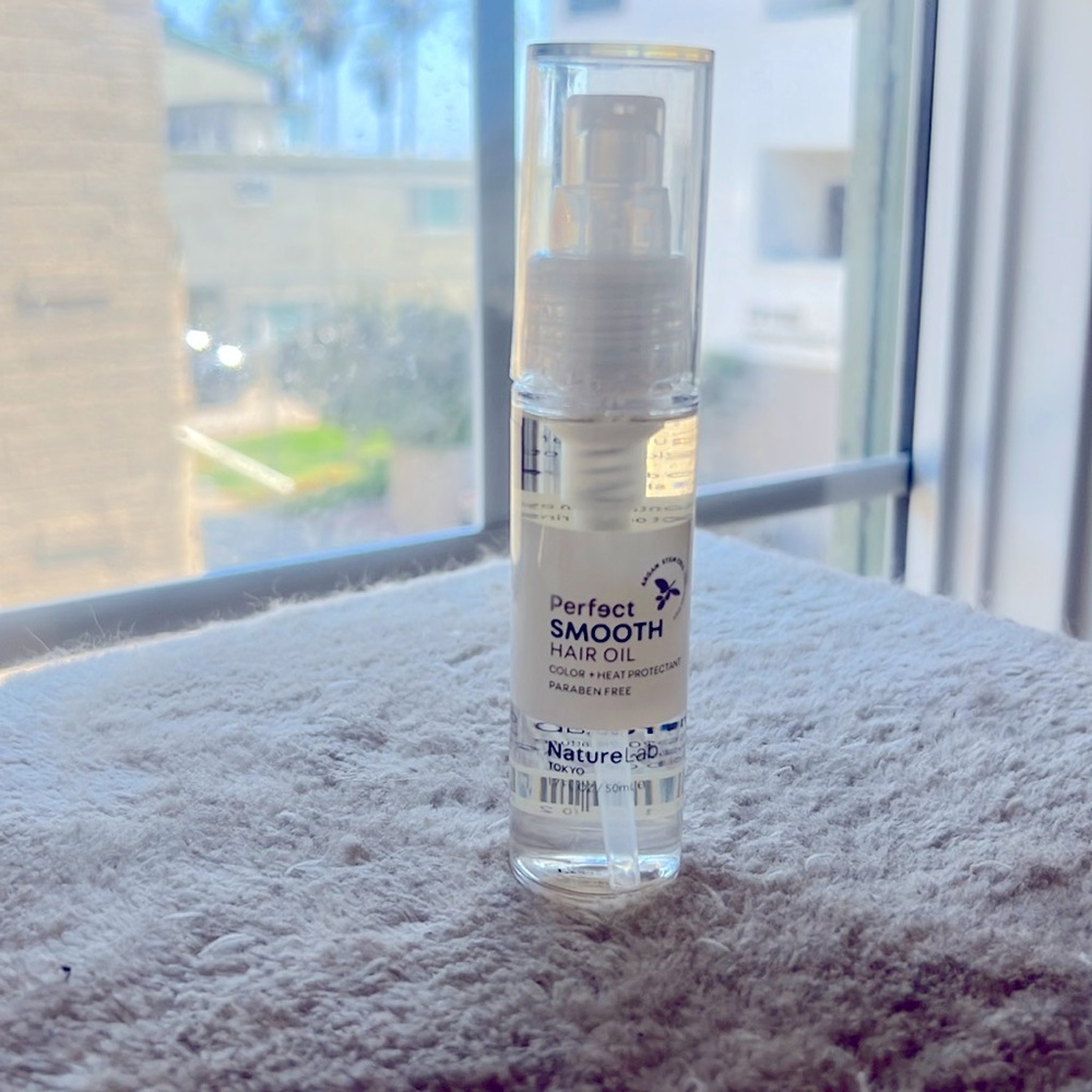 Nature Lab Tokyo perfect smooth hair oil